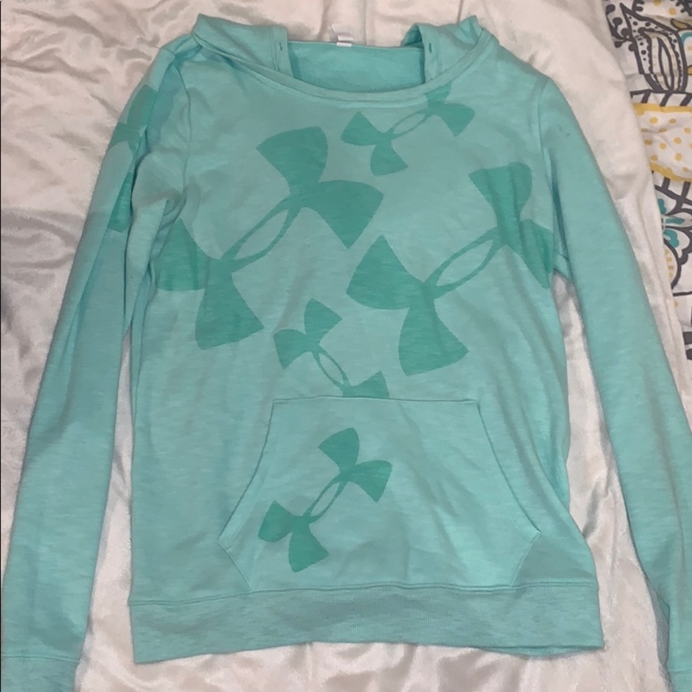 Under Armour light weight Hoodie